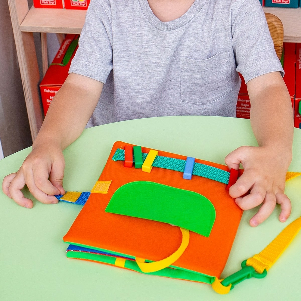 Фото, Видеообзоры бізіборд із застібками "бізікнижечка. каченя" roter kafer rz1001-05