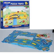 Трек 518 D (18шт) поле-пазл,машинка,3 корпуса для машинки,наклейки,на бат-ке,в кор-ке,40,5-36-7,5см