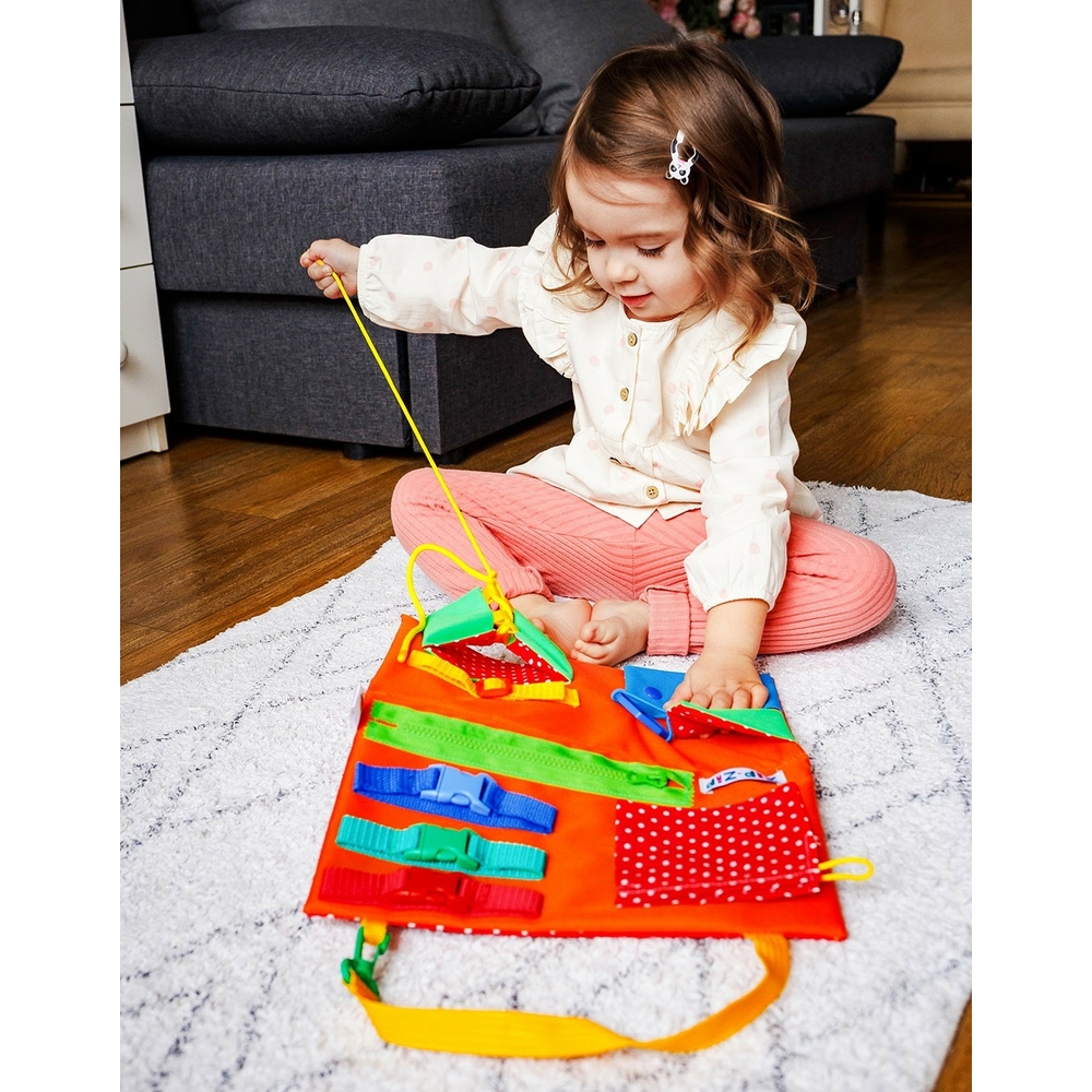 Фото, Видеообзоры бізіборд із застібками "дві гральні панелі" roter kafer rz1001-02