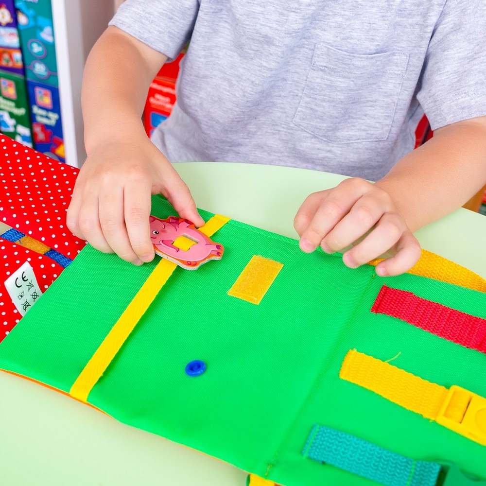 Фото, Видеообзоры бізіборд із застібками "бізікнижечка. каченя" roter kafer rz1001-05