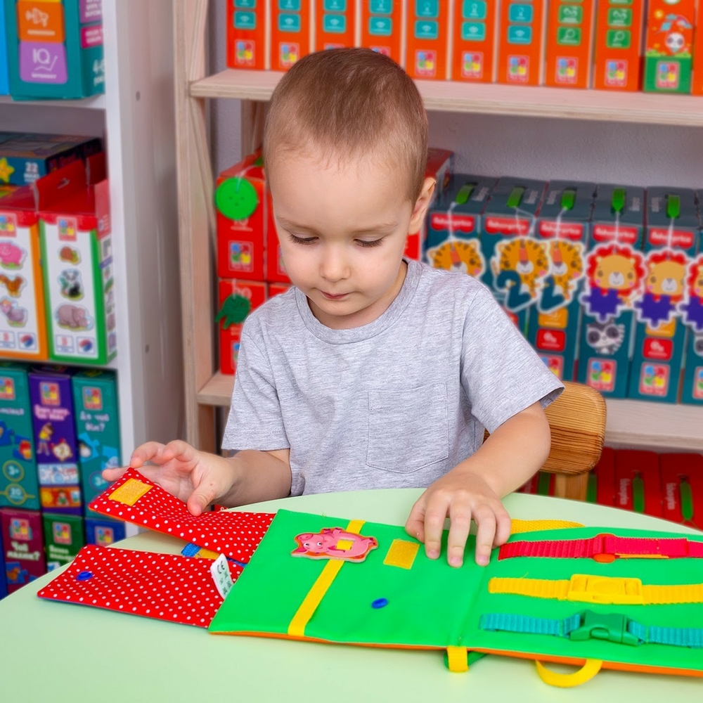 Фото, Видеообзоры бізіборд із застібками "бізікнижечка. каченя" roter kafer rz1001-05